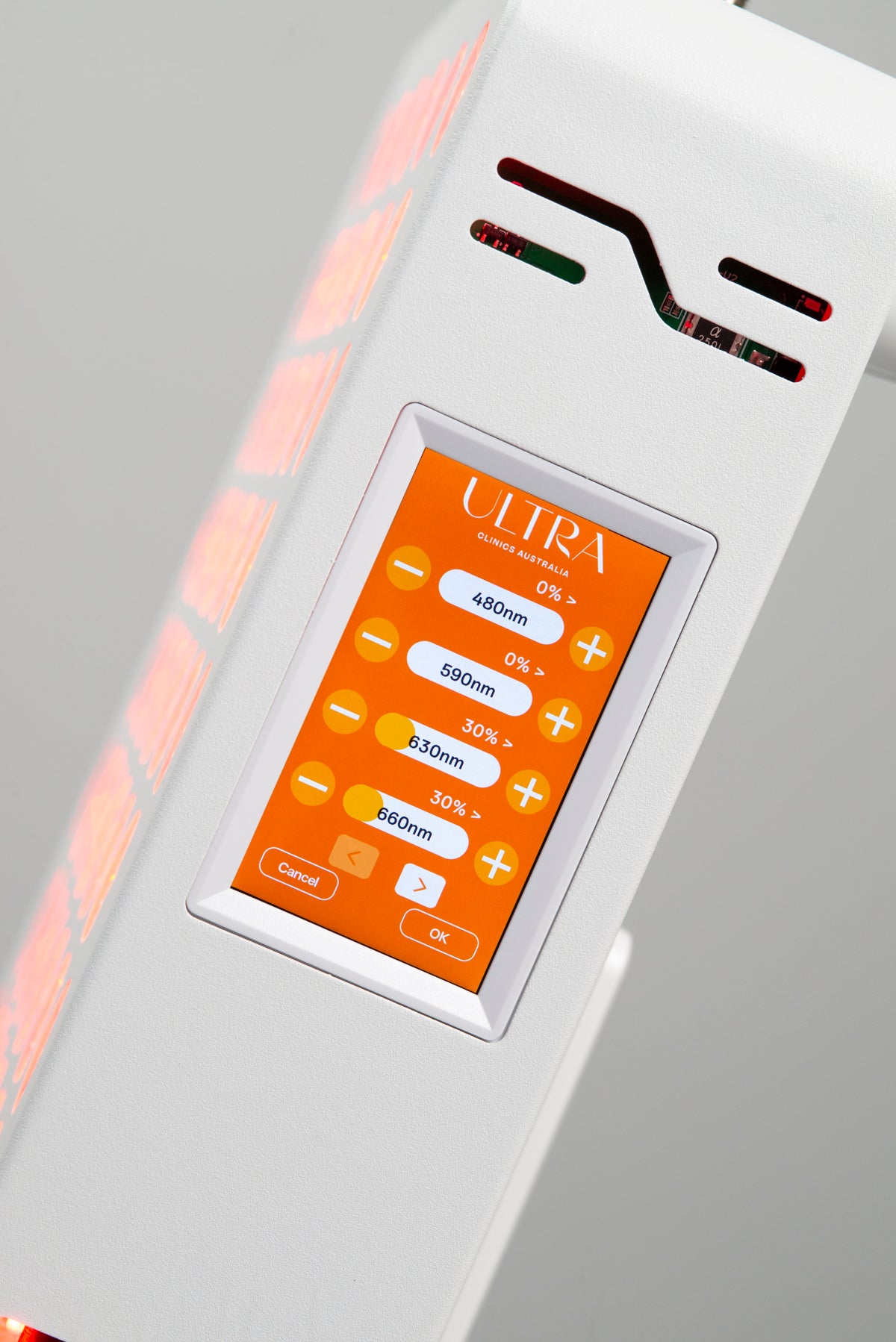 Ultra Mini 100 touchscreen showing individual wavelength controls