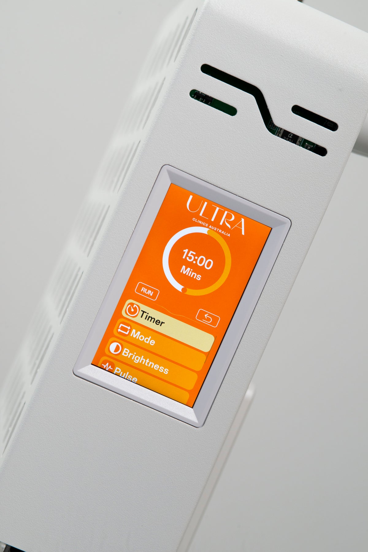 Ultra Mini 100 touchscreen session timer at 15:00