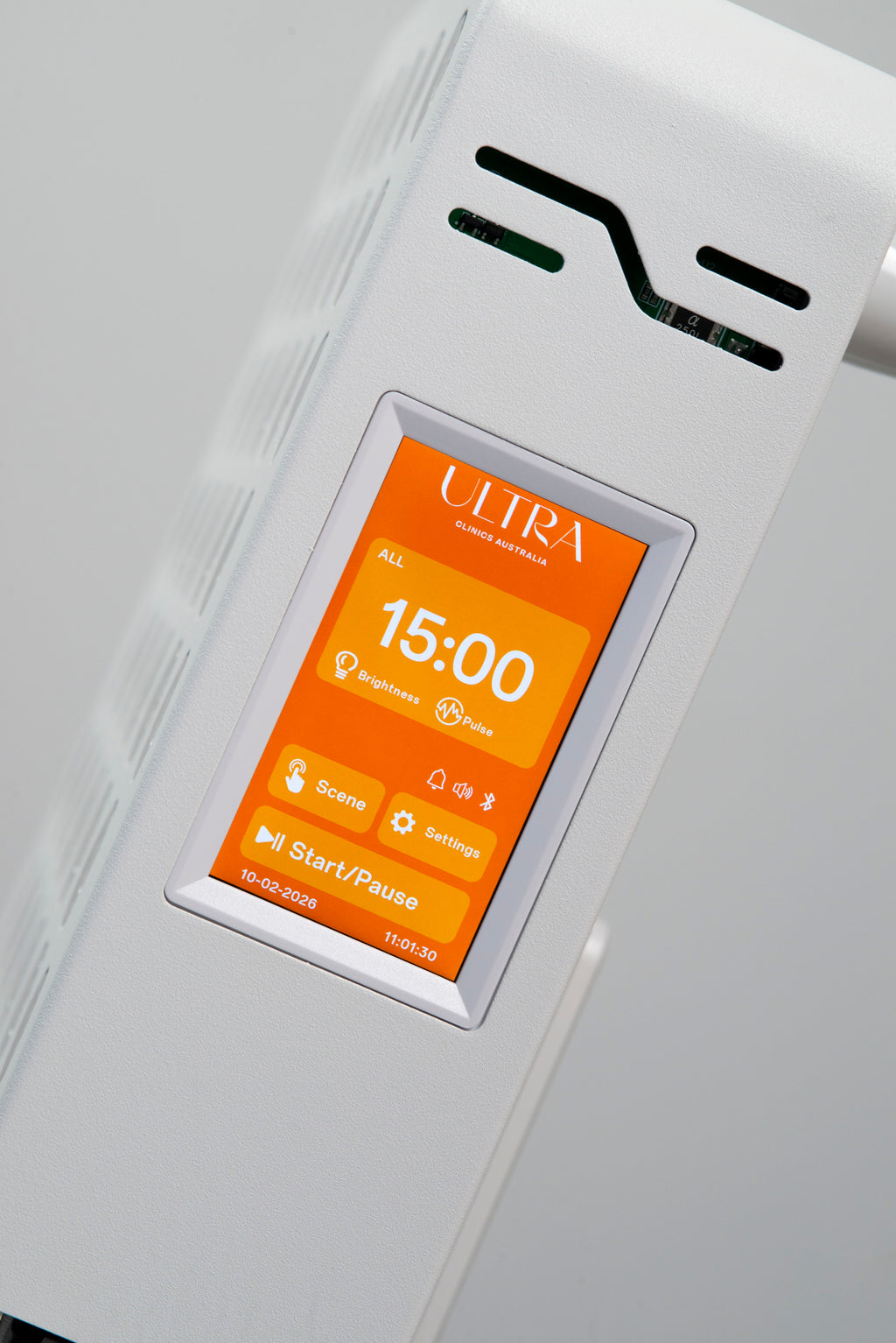 Ultra Mini 100 touchscreen countdown during a 15-minute session